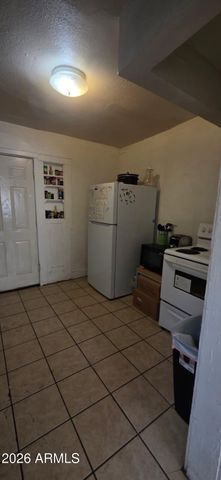 2113 W MONROE Street, Phoenix, AZ 85009