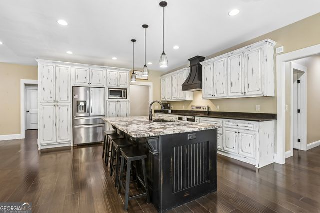 1062 Union Grove Church Road SE, Adairsville, GA 30103