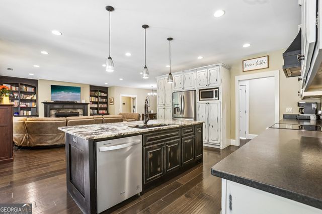 1062 Union Grove Church Road SE, Adairsville, GA 30103