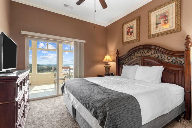 200 Majestic Drive 114, Branson, MO 65616