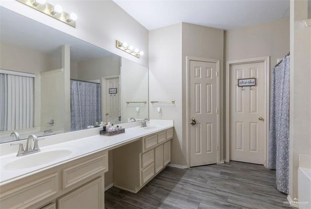 2802 Santa Lydia, Mission, TX 78572