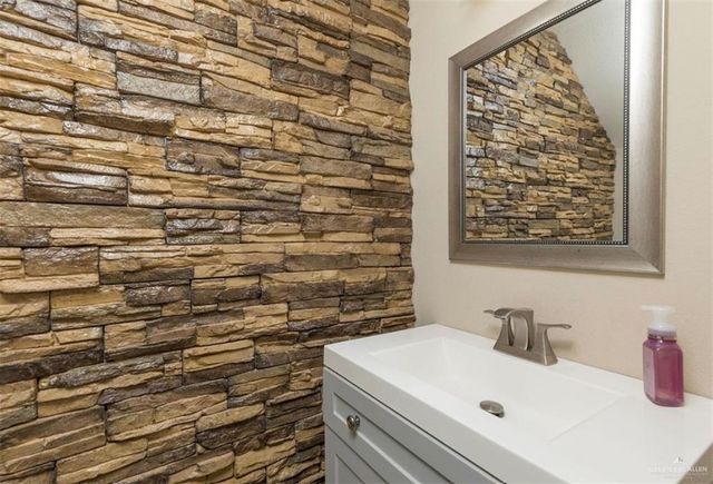 2802 Santa Lydia, Mission, TX 78572