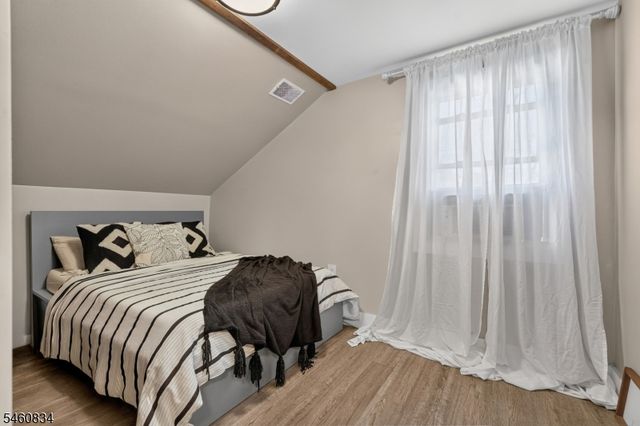 28 Boyden St, East Orange City, NJ 07017