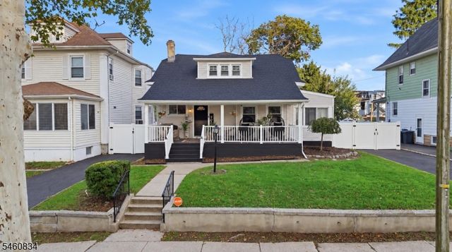 28 Boyden St, East Orange City, NJ 07017