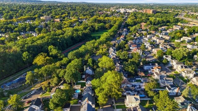 28 Boyden St, East Orange City, NJ 07017