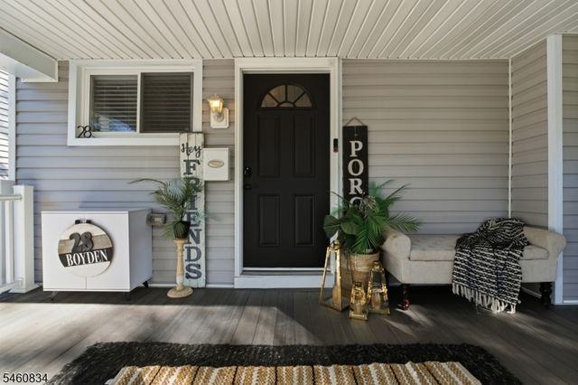28 Boyden St, East Orange City, NJ 07017