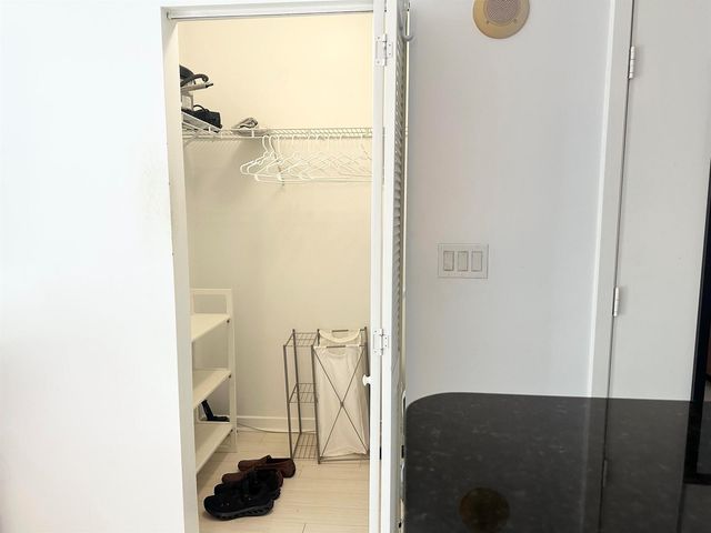 335 S BISCAYNE Boulevard 3706, Miami, FL 33131