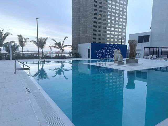 335 S BISCAYNE Boulevard 3706, Miami, FL 33131