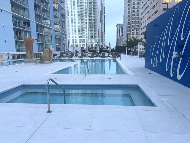 335 S BISCAYNE Boulevard 3706, Miami, FL 33131