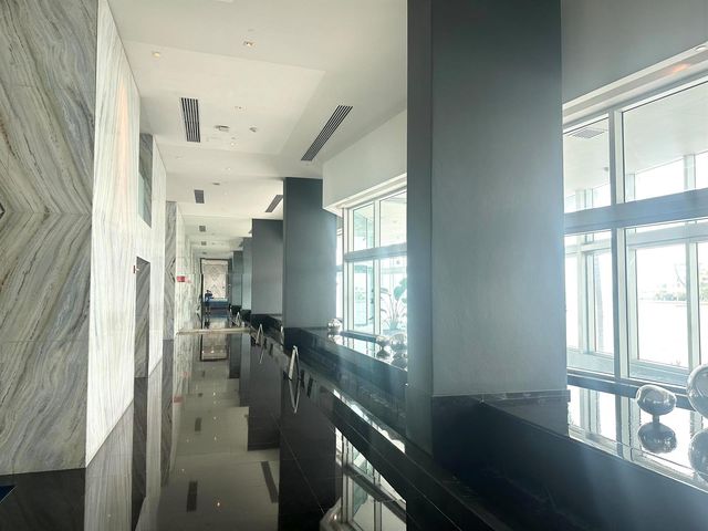 335 S BISCAYNE Boulevard 3706, Miami, FL 33131