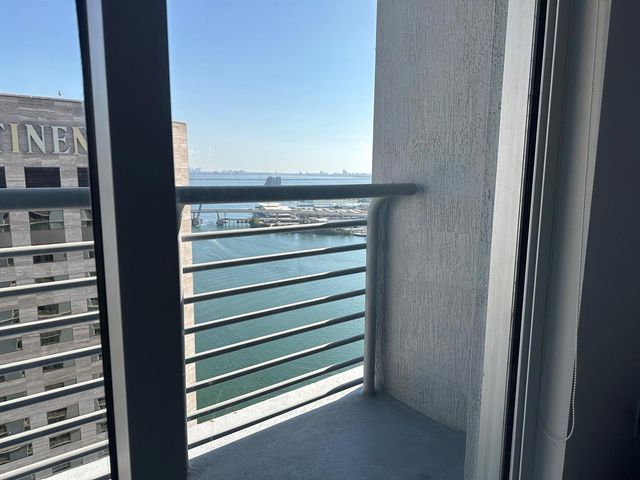 335 S BISCAYNE Boulevard 3706, Miami, FL 33131