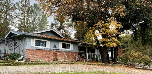 48833 Rock Point Road, Oakhurst, CA 93644
