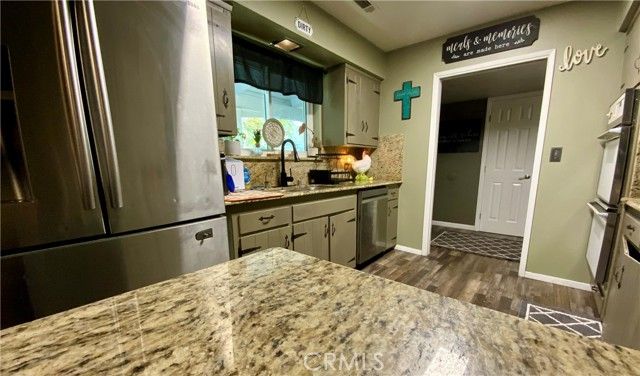 48833 Rock Point Road, Oakhurst, CA 93644