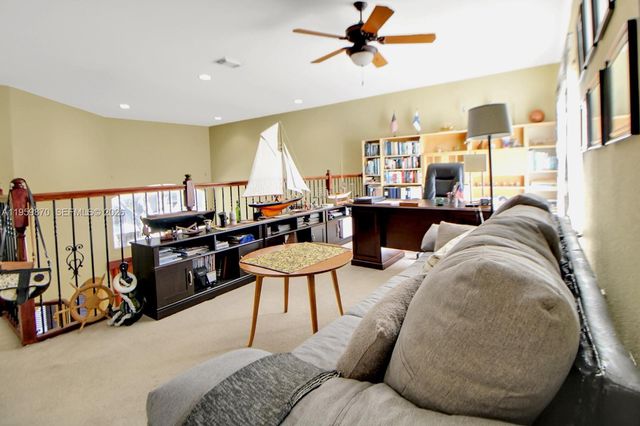 11531 NW 79th Ln, Doral, FL 33178