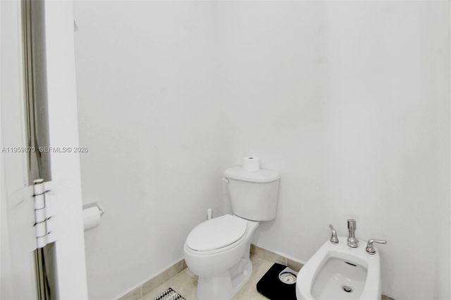 11531 NW 79th Ln, Doral, FL 33178