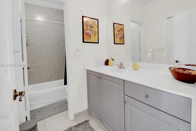 11531 NW 79th Ln, Doral, FL 33178