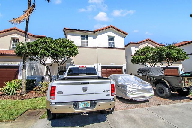 11531 NW 79th Ln, Doral, FL 33178