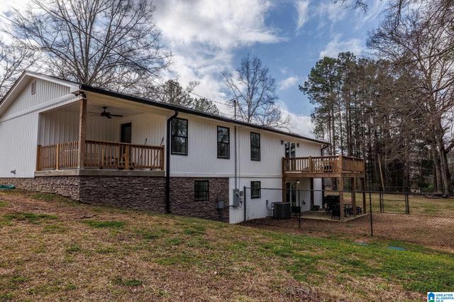 1905 WOLF CREEK ROAD N, Pell City, AL 35125