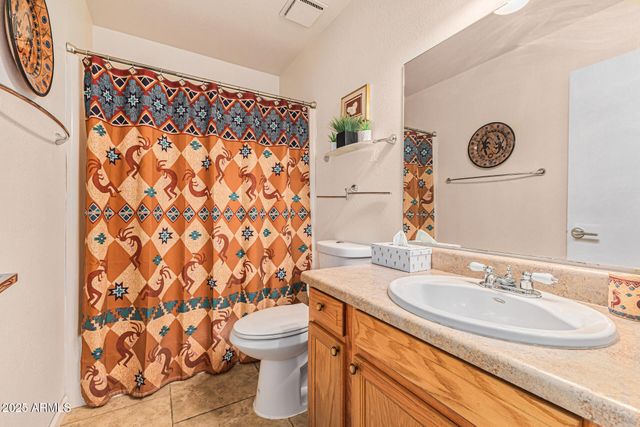 519 S 77th Street, Mesa, AZ 85208