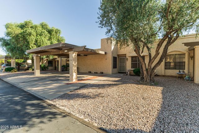 519 S 77th Street, Mesa, AZ 85208