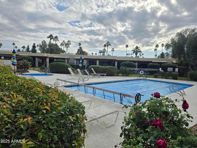 519 S 77th Street, Mesa, AZ 85208