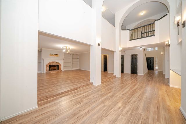 213 Rainsong Drive, Cedar Hill, TX 75104