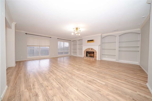 213 Rainsong Drive, Cedar Hill, TX 75104