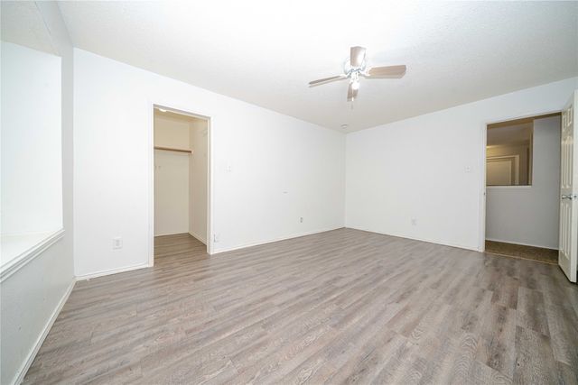 213 Rainsong Drive, Cedar Hill, TX 75104