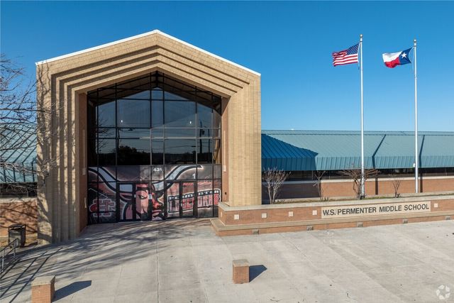 213 Rainsong Drive, Cedar Hill, TX 75104