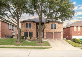 213 Rainsong Drive, Cedar Hill, TX 75104