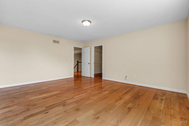 1046 Tuscany Place, Cincinnati, OH 45226