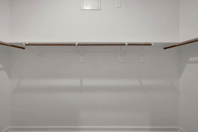 555 Flower Reed Court, Magnolia, TX 77354