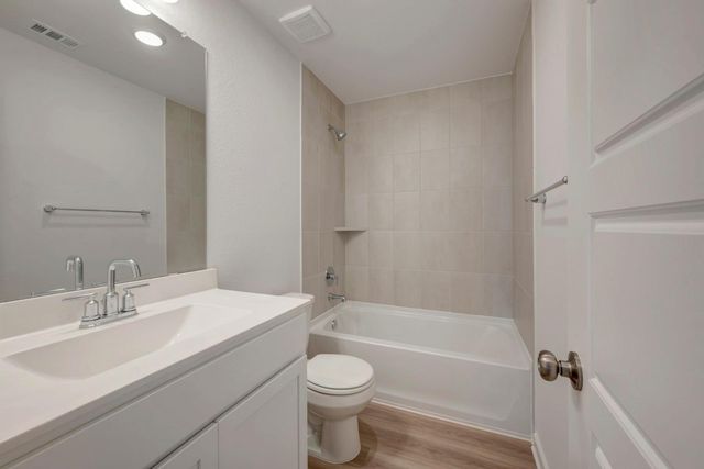 555 Flower Reed Court, Magnolia, TX 77354