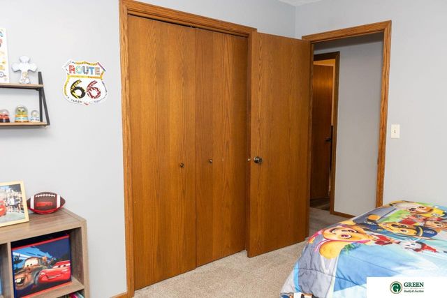 1503 Meadow Lane, York, NE 68467