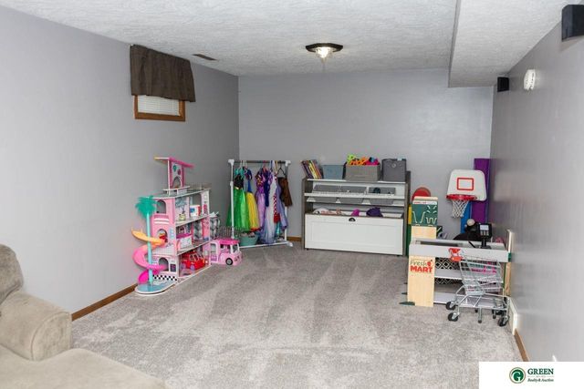 1503 Meadow Lane, York, NE 68467