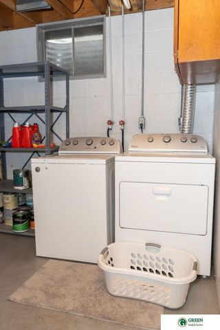 1503 Meadow Lane, York, NE 68467