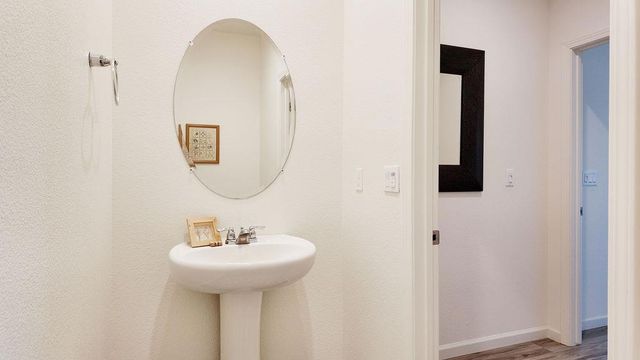 3089 Palomino Way, Hollister, CA 95023