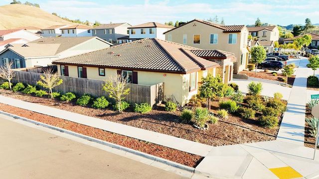 3089 Palomino Way, Hollister, CA 95023