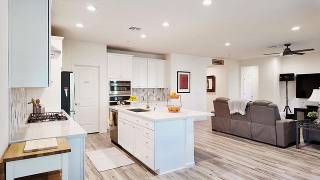 3089 Palomino Way, Hollister, CA 95023