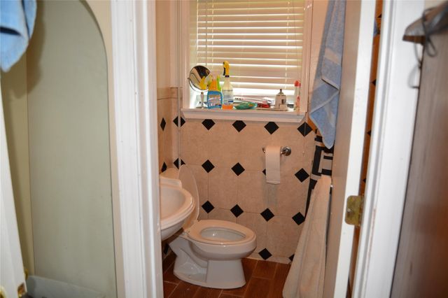 514 Bellmar Lane, Friendswood, TX 77546