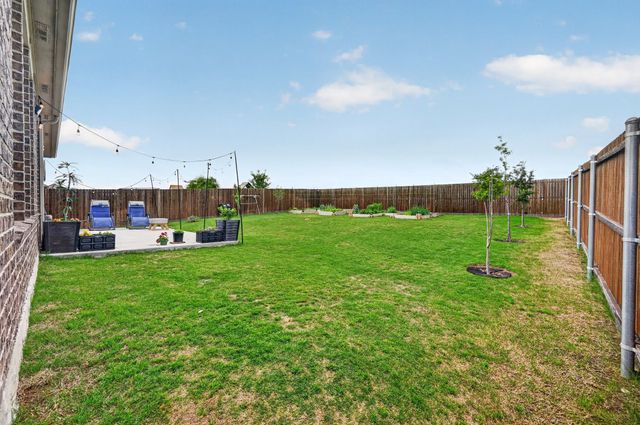 11320 Twisting Peak Road, Fort Worth, TX 76052