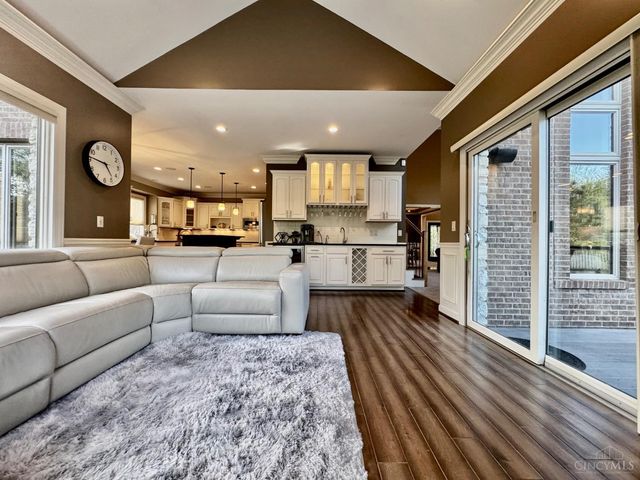 151 Vista Ridge Drive, South Lebanon, OH 45065