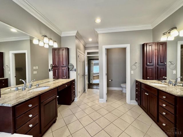 151 Vista Ridge Drive, South Lebanon, OH 45065
