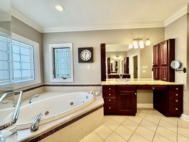 151 Vista Ridge Drive, South Lebanon, OH 45065