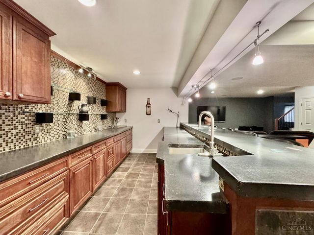 151 Vista Ridge Drive, South Lebanon, OH 45065