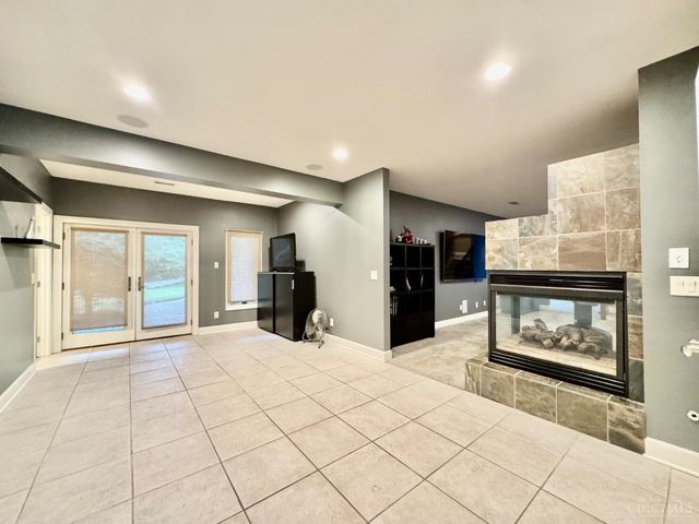 151 Vista Ridge Drive, South Lebanon, OH 45065