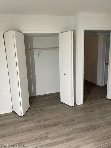 31993 W 12 Mile Road STE 110, Farmington Hills, MI 48334