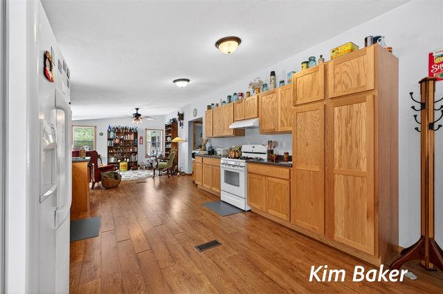 3987 Us-31, Scottville, MI 49454