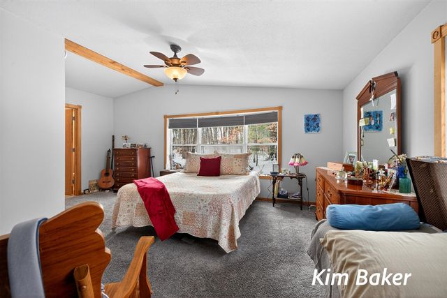 3987 Us-31, Scottville, MI 49454