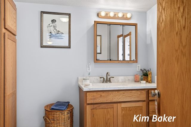 3987 Us-31, Scottville, MI 49454